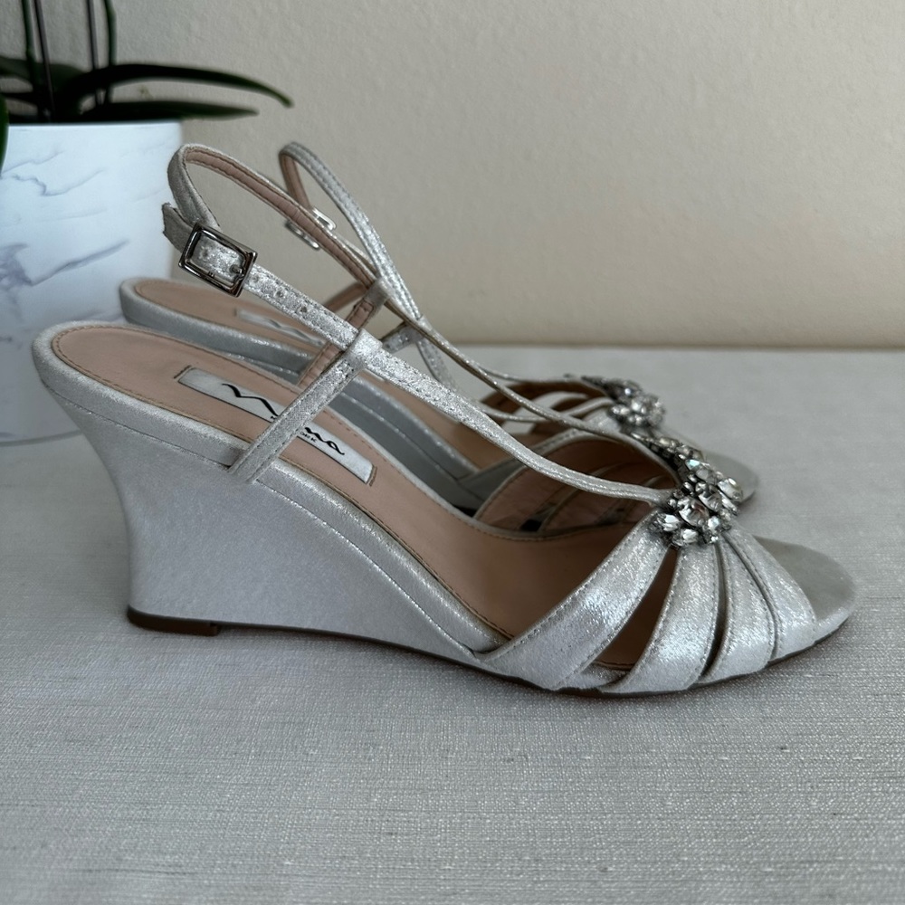 Nina Silver Satin Rhinestone Embellished Ankle Strap Wedge Sandals Women’s 8.5M